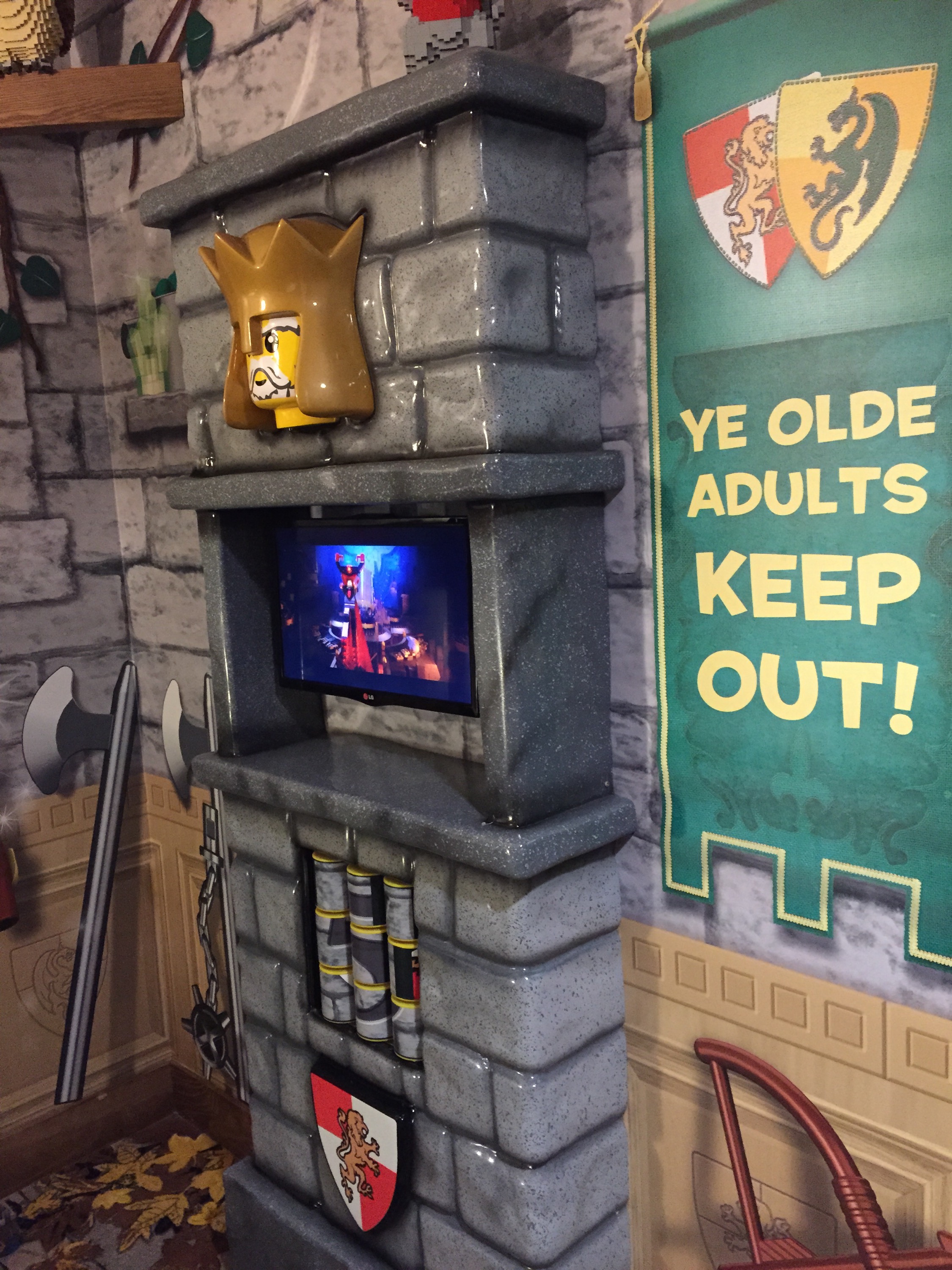 Legoland Florida Resort Kingdom room decor